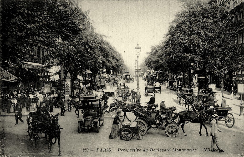Paris Bd Montmartre 283.jpg