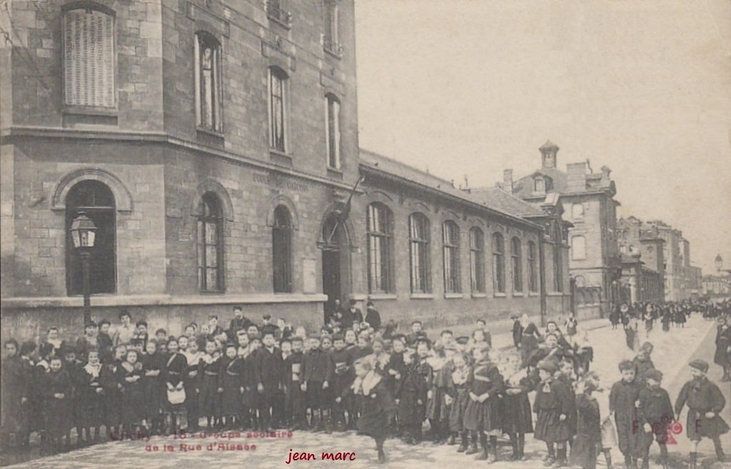 Clichy (92) - Groupe scolaire de la rue d'Alsace.jpg