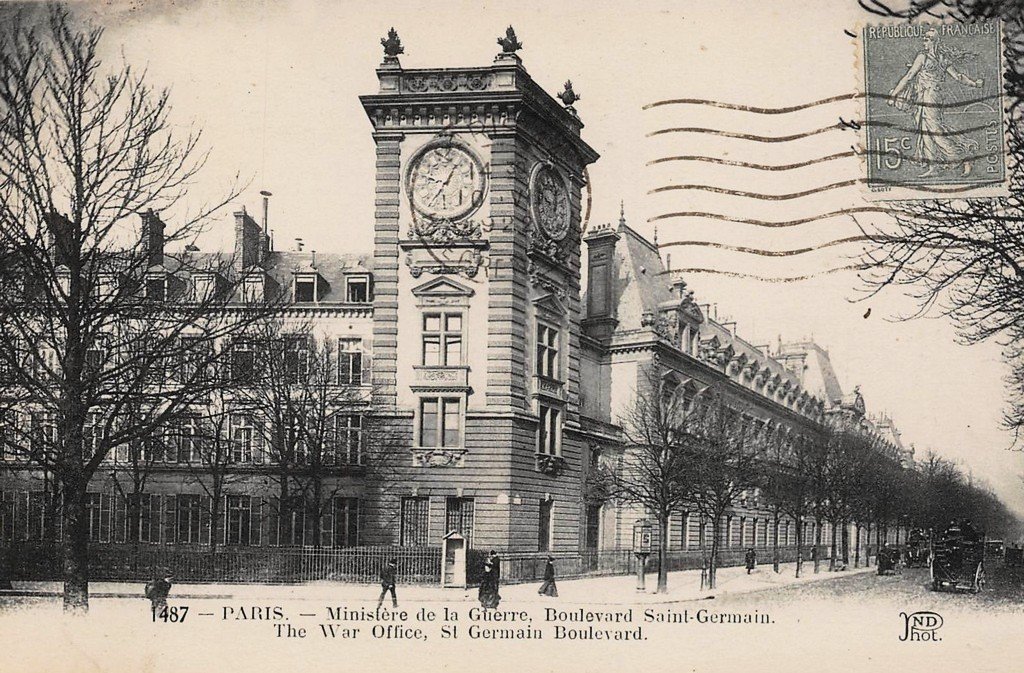 Paris Bd Saint-Germain 1487.jpg