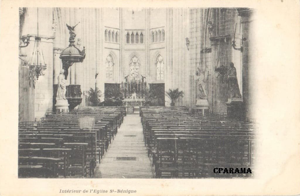 Dijon interieur Ste-Benine.jpg