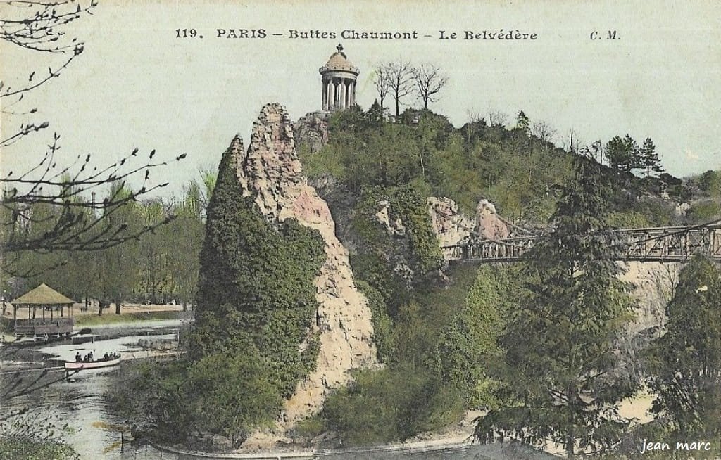 Paris - Buttes Chaumont - Le Belvédère.jpg