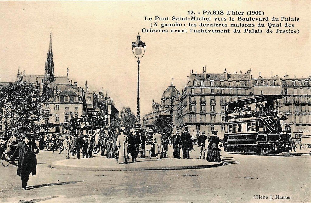 Paris Boulevard du Palais 12.jpg