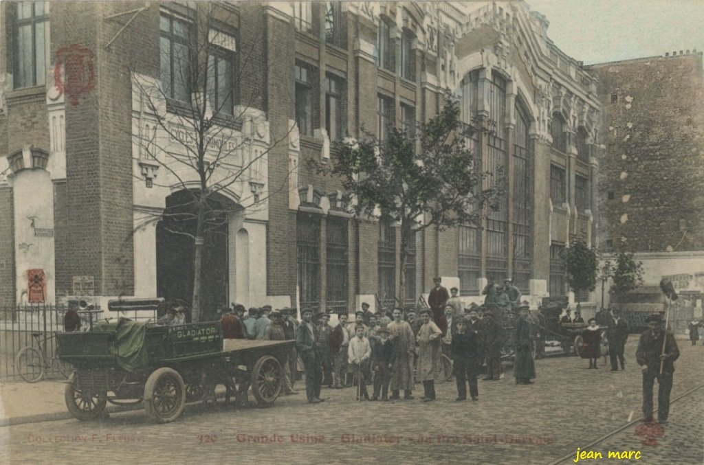 Le Pré Saint-Gervais - Grande Usine Gladiator colorisée.jpg