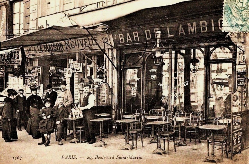 Paris Boulevard Saint-Martin 1567.jpg