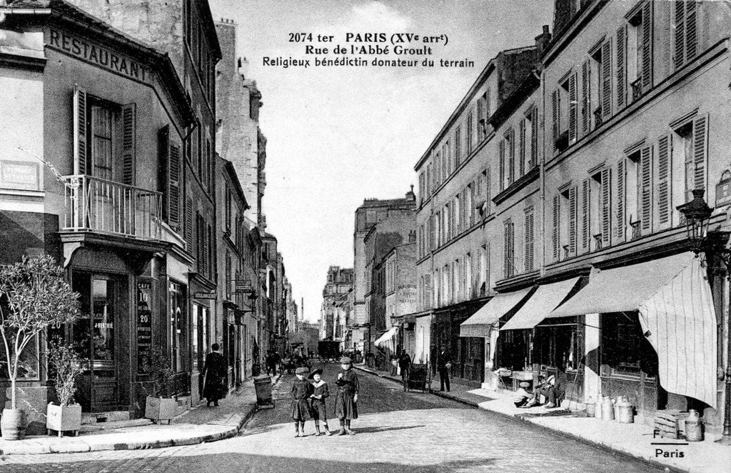 Paris 2074 ter FF.jpg