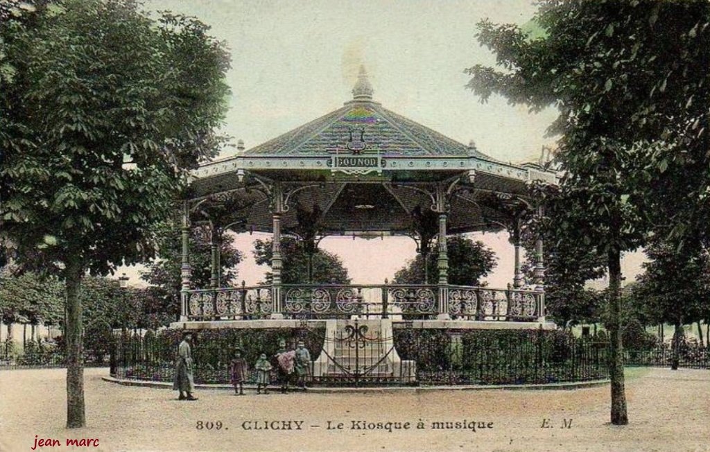 Clichy - Le Kiosque à Musique.jpg