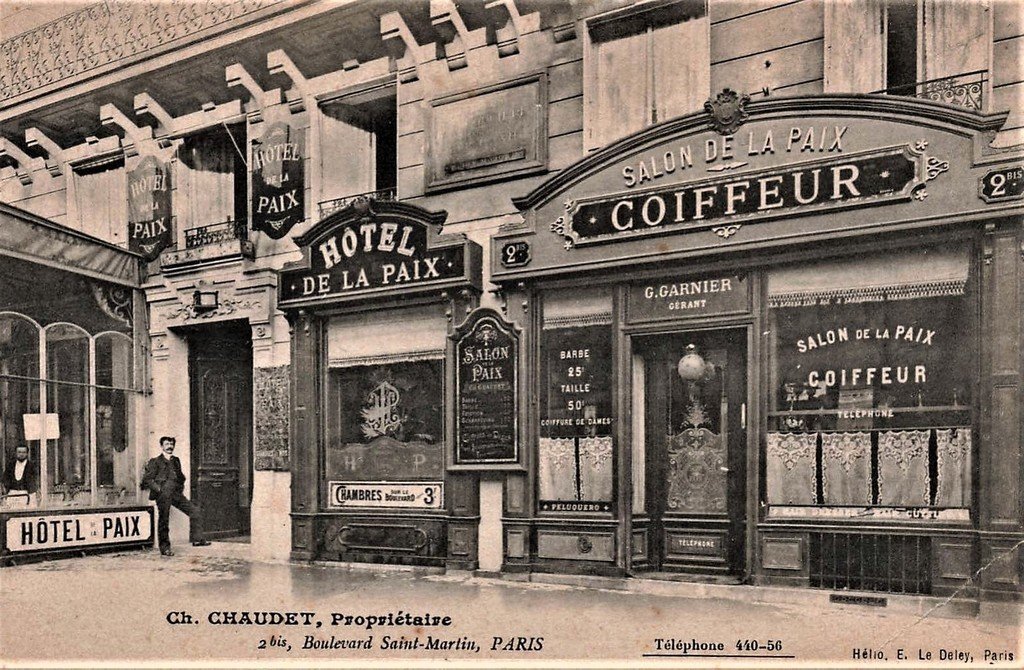 Paris Boulevard Saint-Martin.jpg