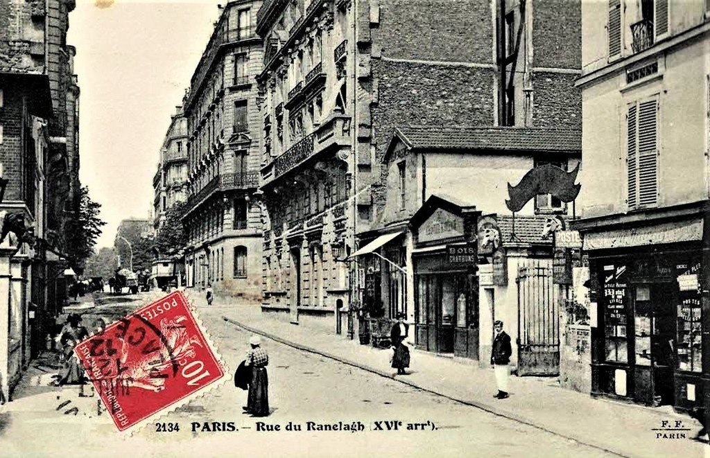 Paris 2134 TN-FF.jpg