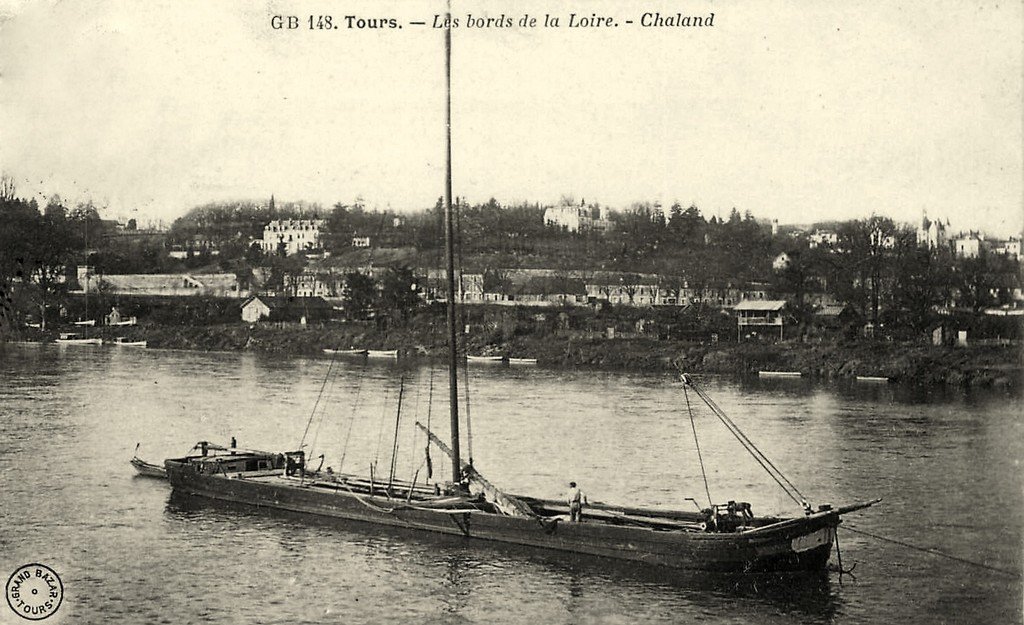 Tours 148 Bords de la Loire.jpg