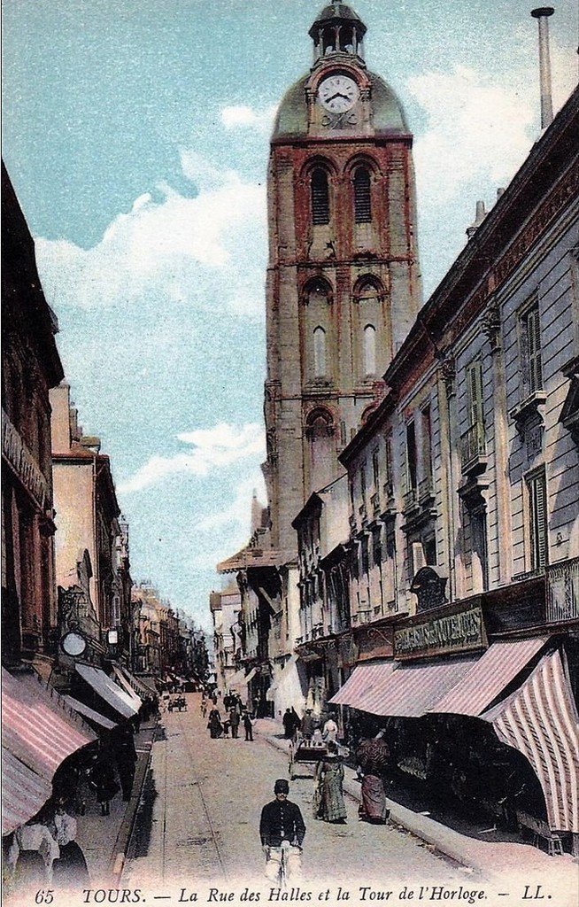 Tours 65c Rue des Halles.jpg