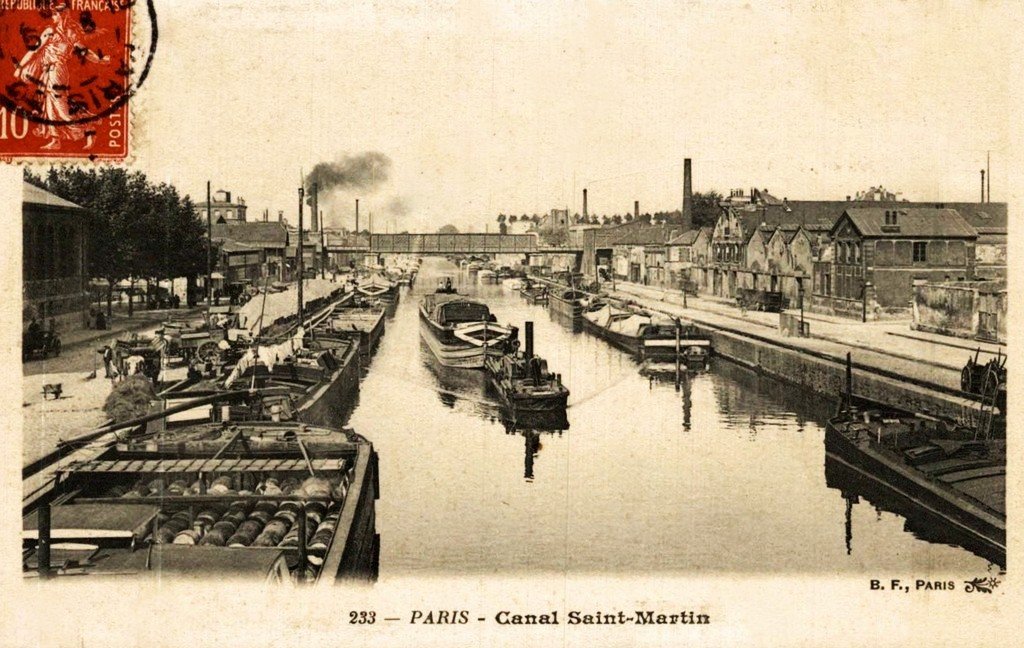 Paris Canal Saint-Martin.jpg