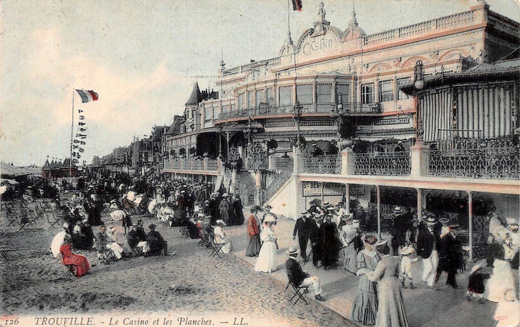 Trouville 126 Casino.jpg