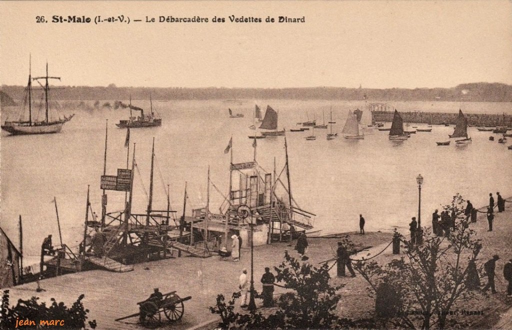 Saint-Malo - Le Débarcadère des Vedettes de Dinard.jpg
