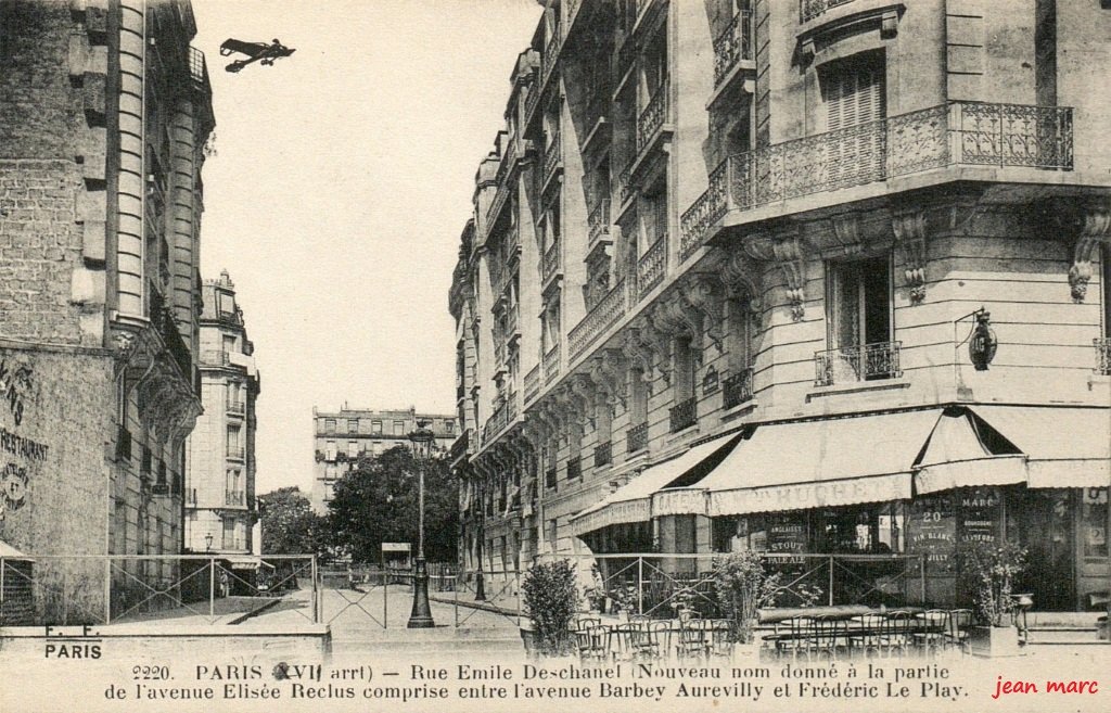Paris VIIe - Avenue Émile Deschanel.jpg
