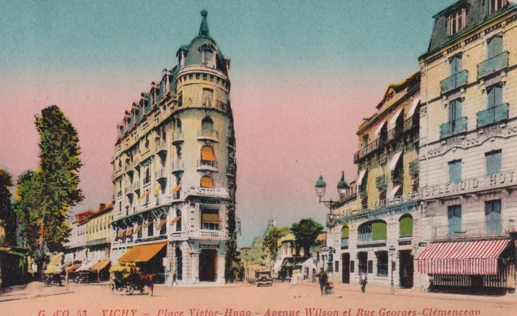 Vichy 53 Place.jpg