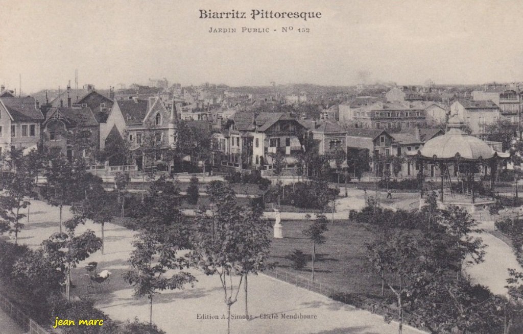Biarritz - Jardin Public.jpg