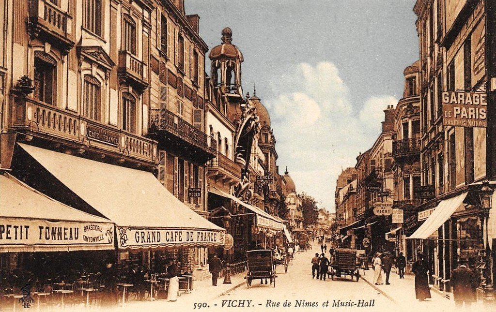 Vichy 590 Rue.jpg