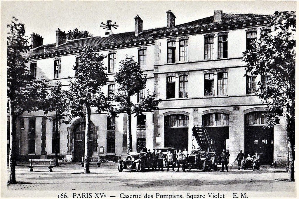 Paris Caserne Violet XV°.jpg