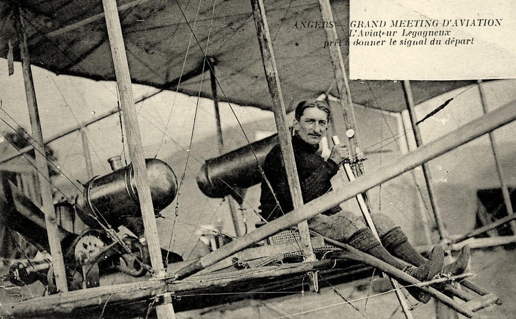 Angers 7 Grand Meeting.jpg