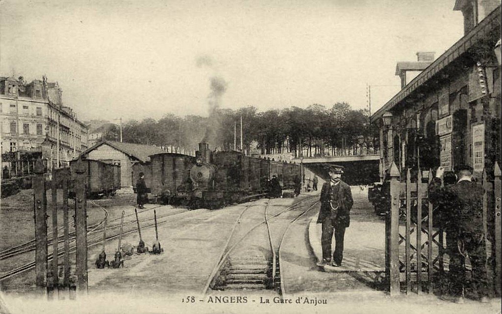 Angers 158 Gare.jpg