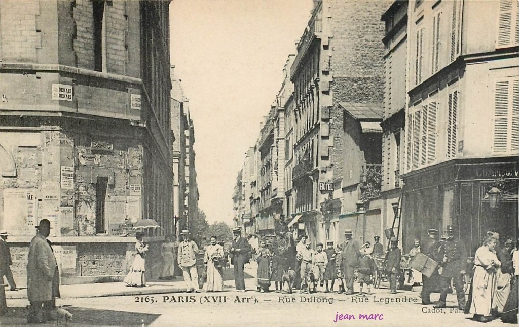 Paris XVIIe - Rue Dulong - Rue Legendre.jpg
