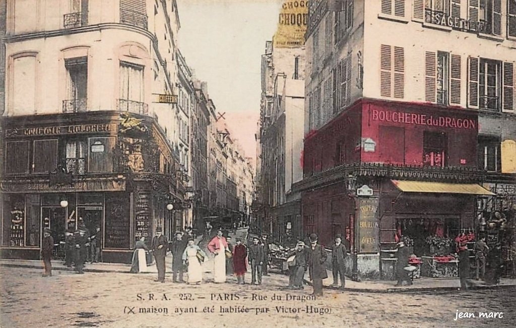 Paris VIe - Rue du Dragon.jpg
