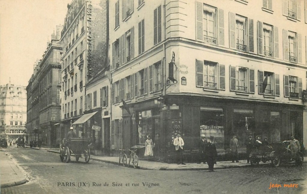 Paris IXe - Rue de Sèze et rue Vignon.jpg