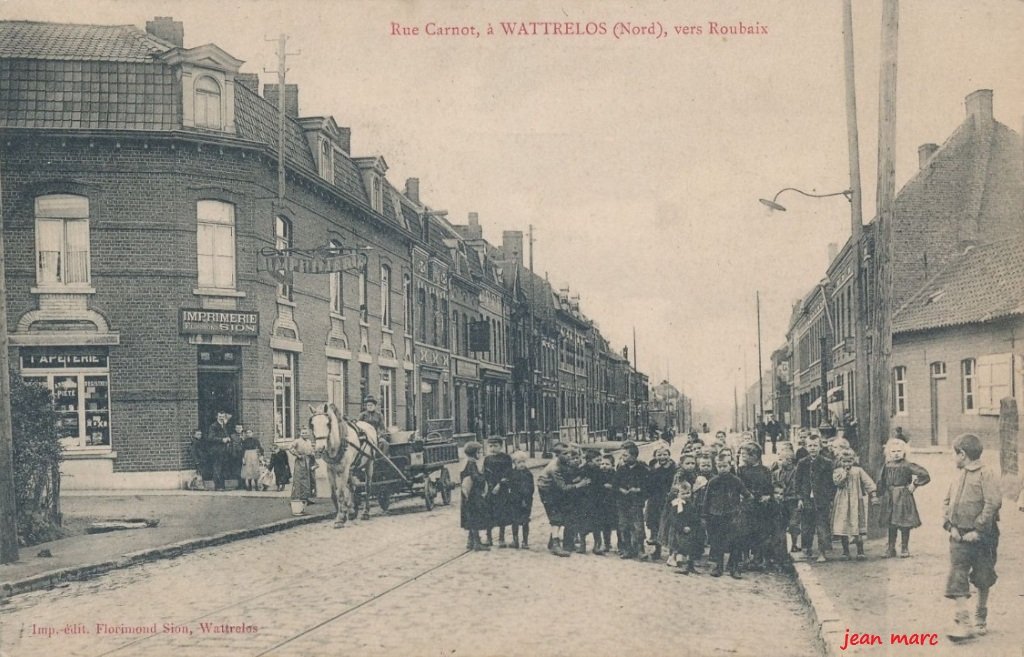 Wattrelos - Rue Carnot.jpg
