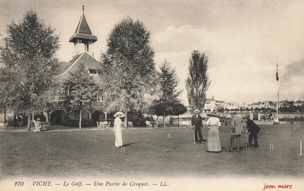 Vichy- Le Golf - Une partie de Croquet.jpg
