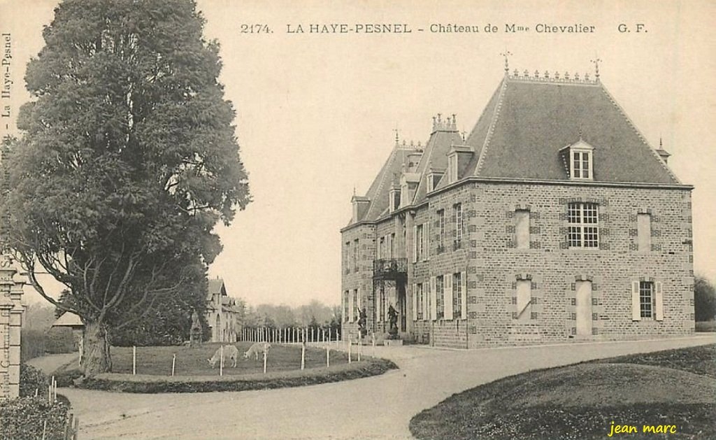 La Haye-Pesnel – Château de Mme Chevalier.jpg