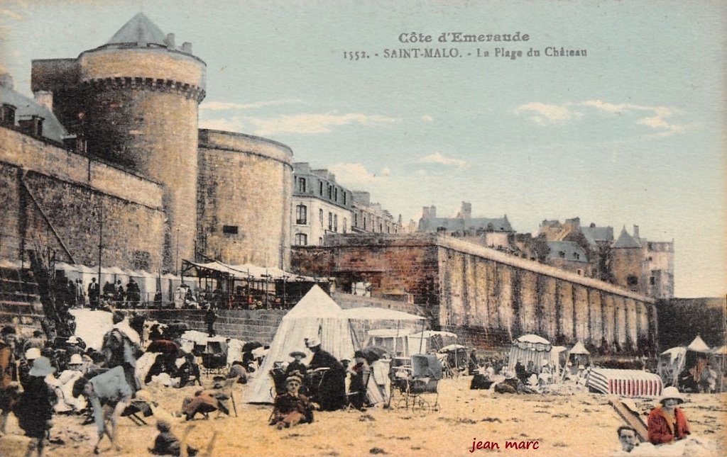 Saint-Malo - La Plage du Château.jpg