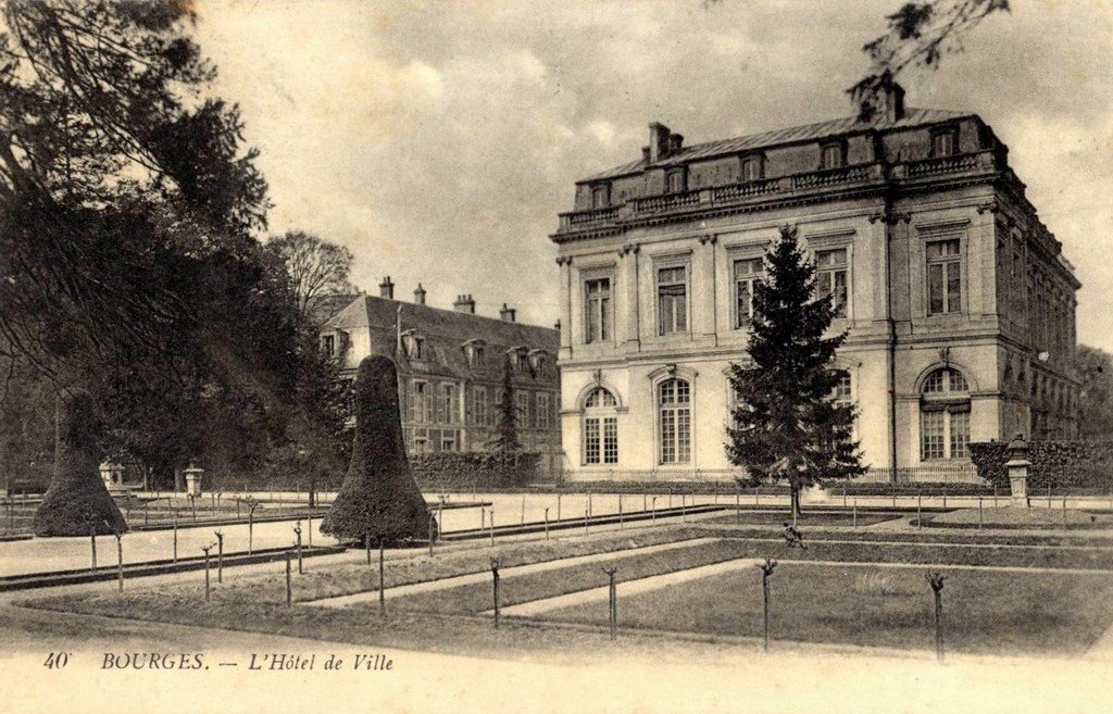 Bourges 40.jpg