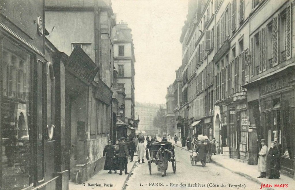 Paris IVe - Rue des Archives (Côté du Temple).jpg