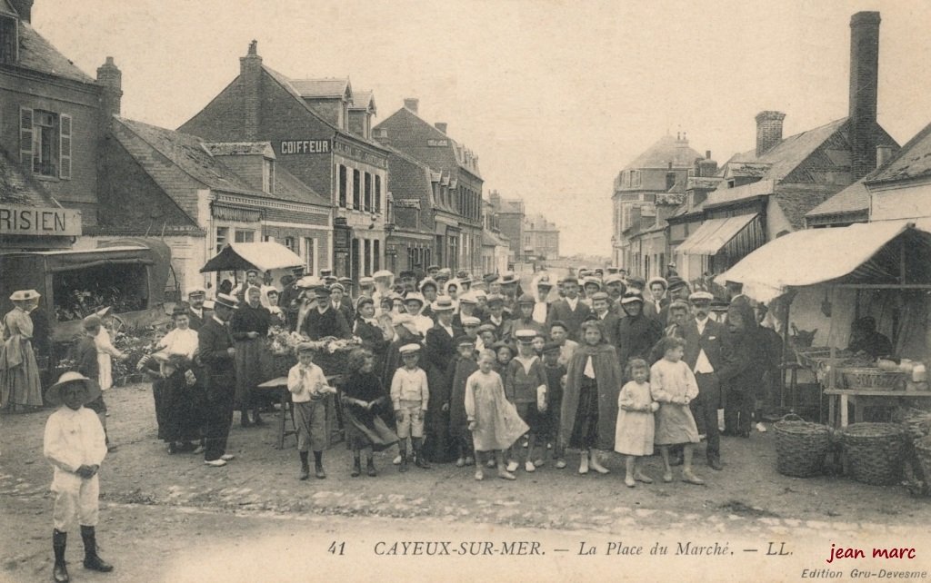 Cayeux-sur-Mer - La Place du Marché.jpg