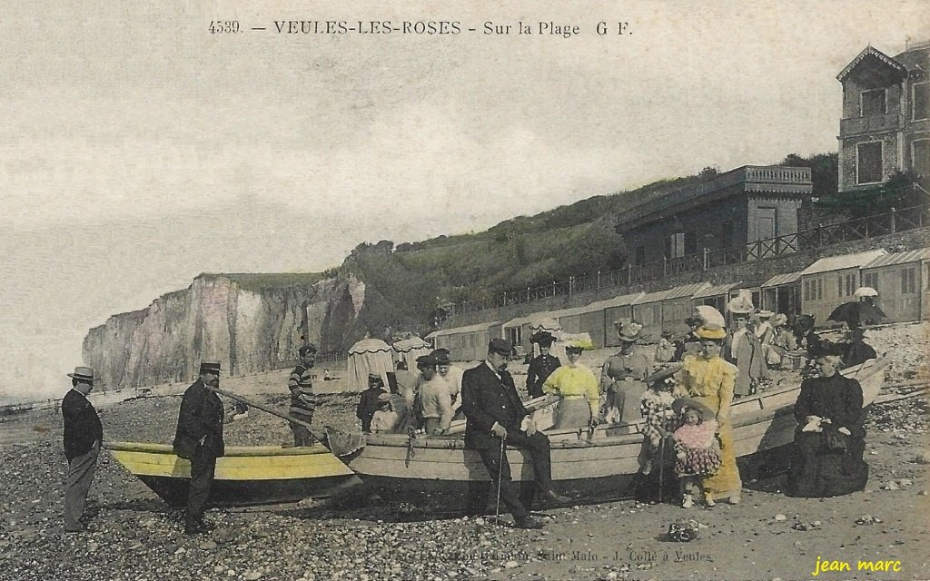 Veules-les-Roses - Sur la Plage.jpg