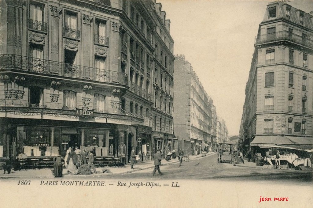 Paris XVIIIe - Rue Joseph Dijon.jpg