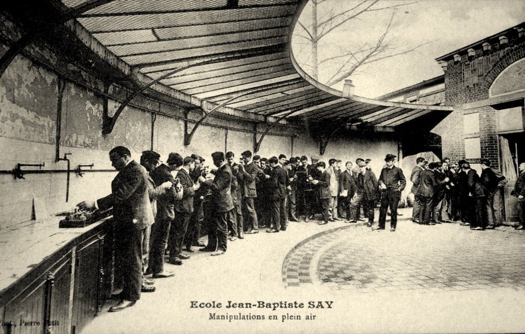 Paris Ecole J.B. Say 16°.jpg
