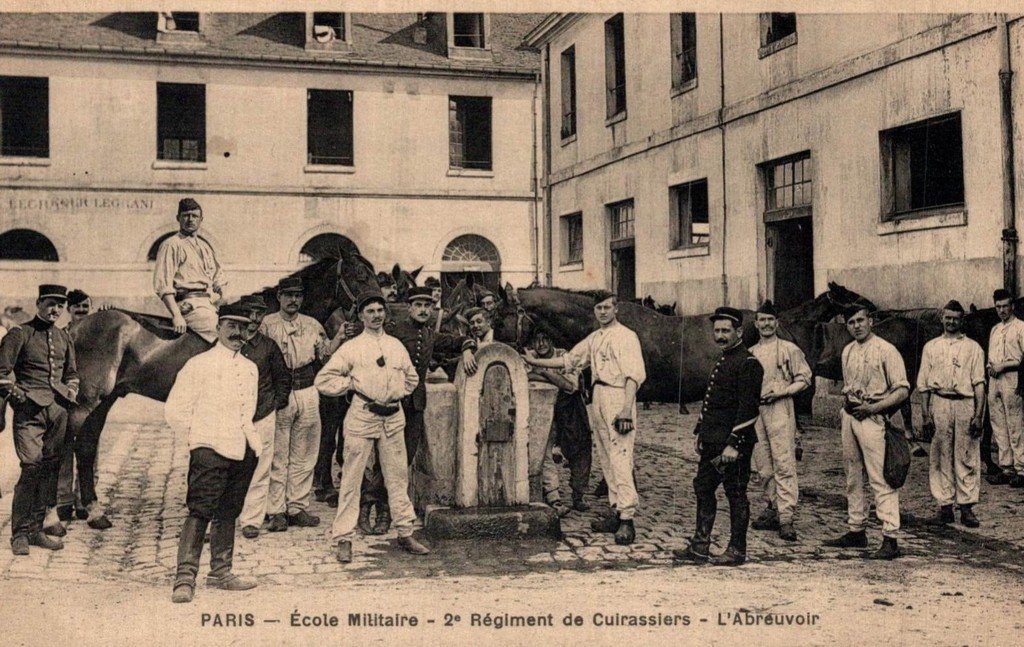 Paris Ecole Militaire 1.jpg