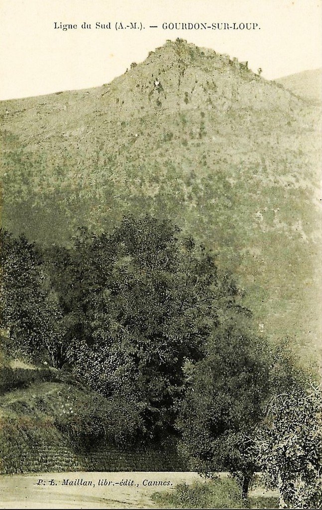 Gourdon 06.jpg
