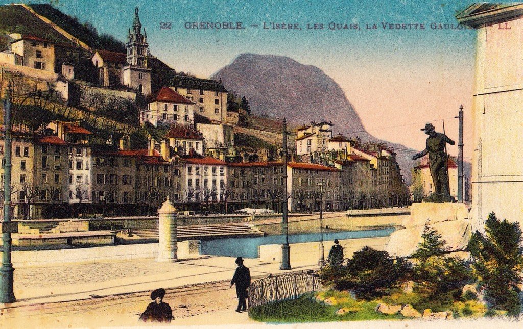 Grenoble (22) LL.jpg