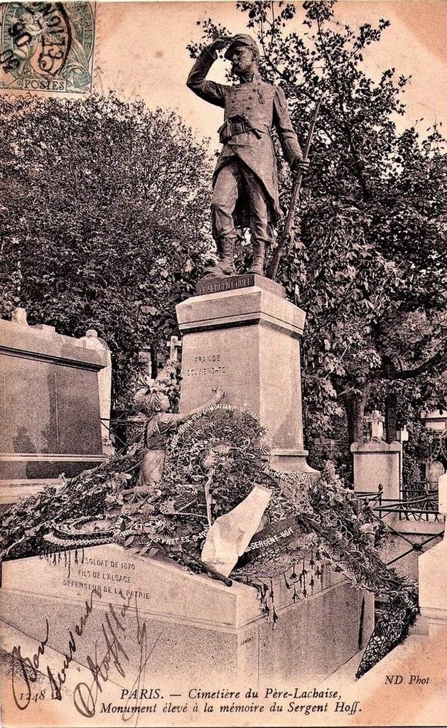 Paris Cimetière du P.L. 20° (1248).jpg