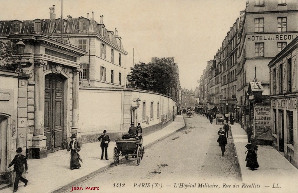 Paris 10e - L'Hôpital Militaire, Rue des Récollets.jpg