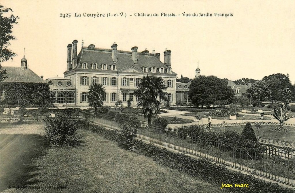 La Couyère - Château du Plessis - Vue du Jardin français.jpg