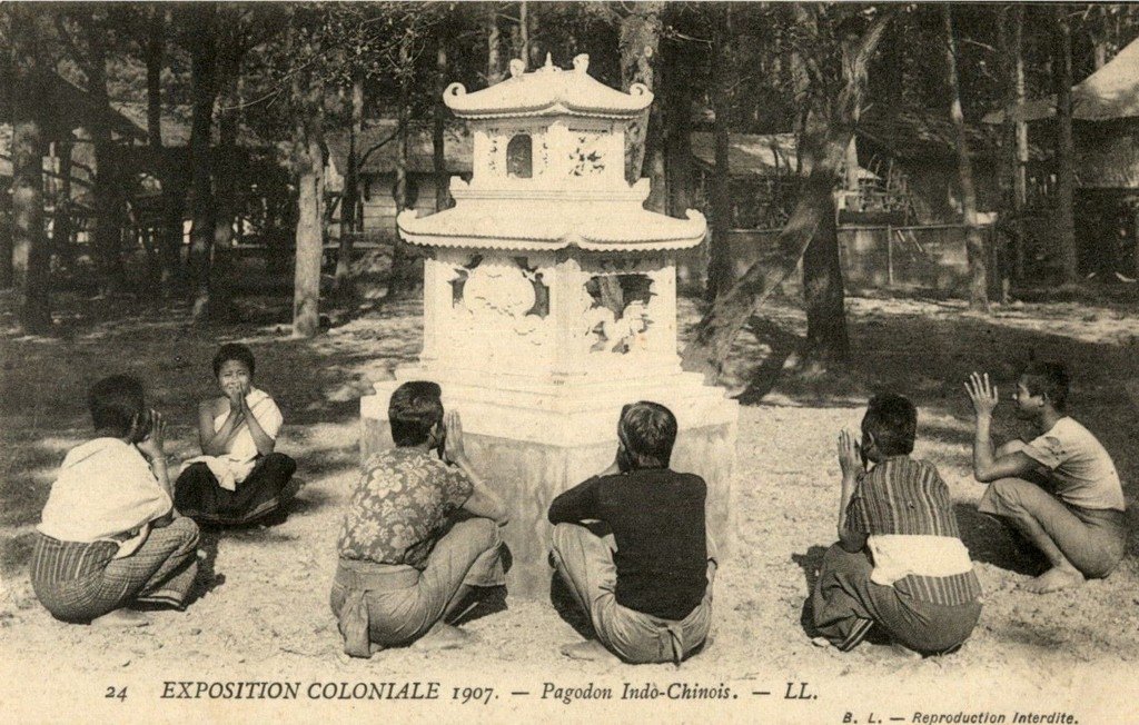 Paris Expo 24.jpg