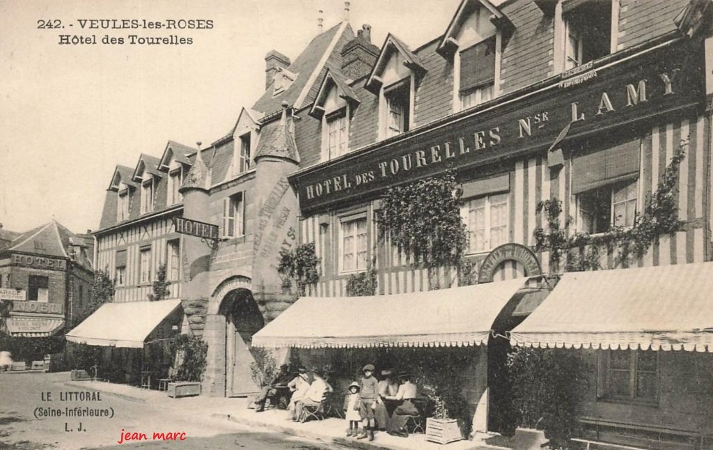 Veules-les-Roses - Hôtel des Tourelles, rue Carnot (Narcisse Lamy).jpg