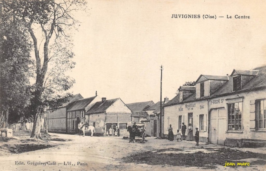Juvignies - Le Centre.jpg