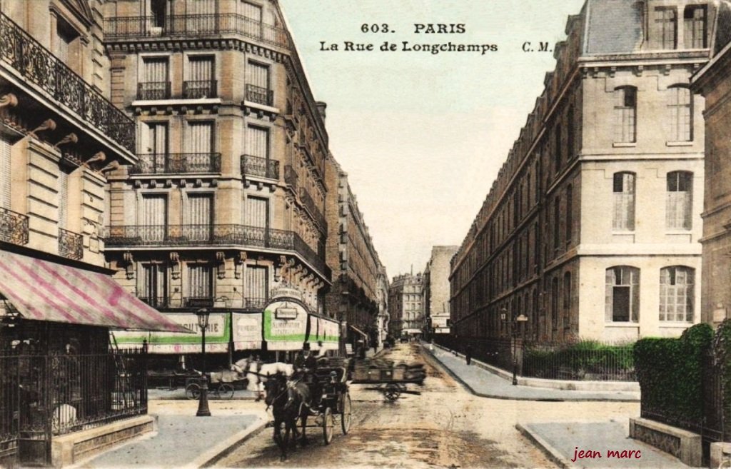 Paris XVIe - Rue de Longchamps.jpg