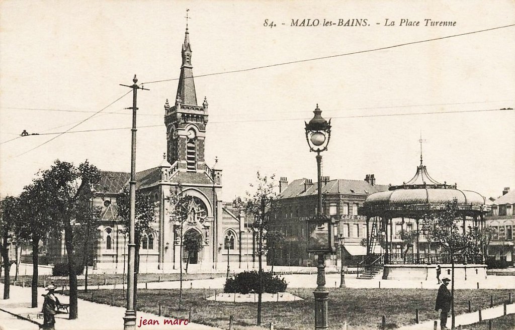 Malo-les-Bains - La Place Turenne.jpg