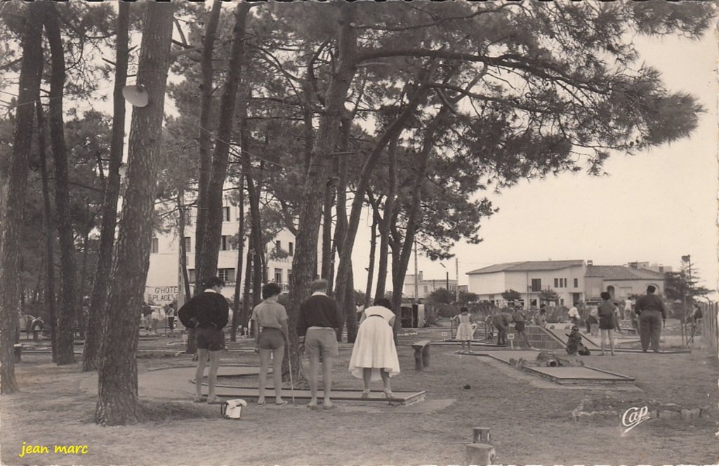 Argelès-sur-Mer - Le Golf miniature.jpg