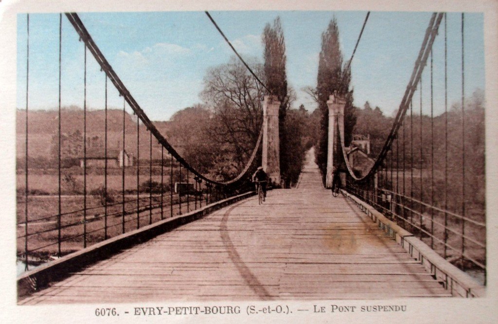 Evry 6076.jpg